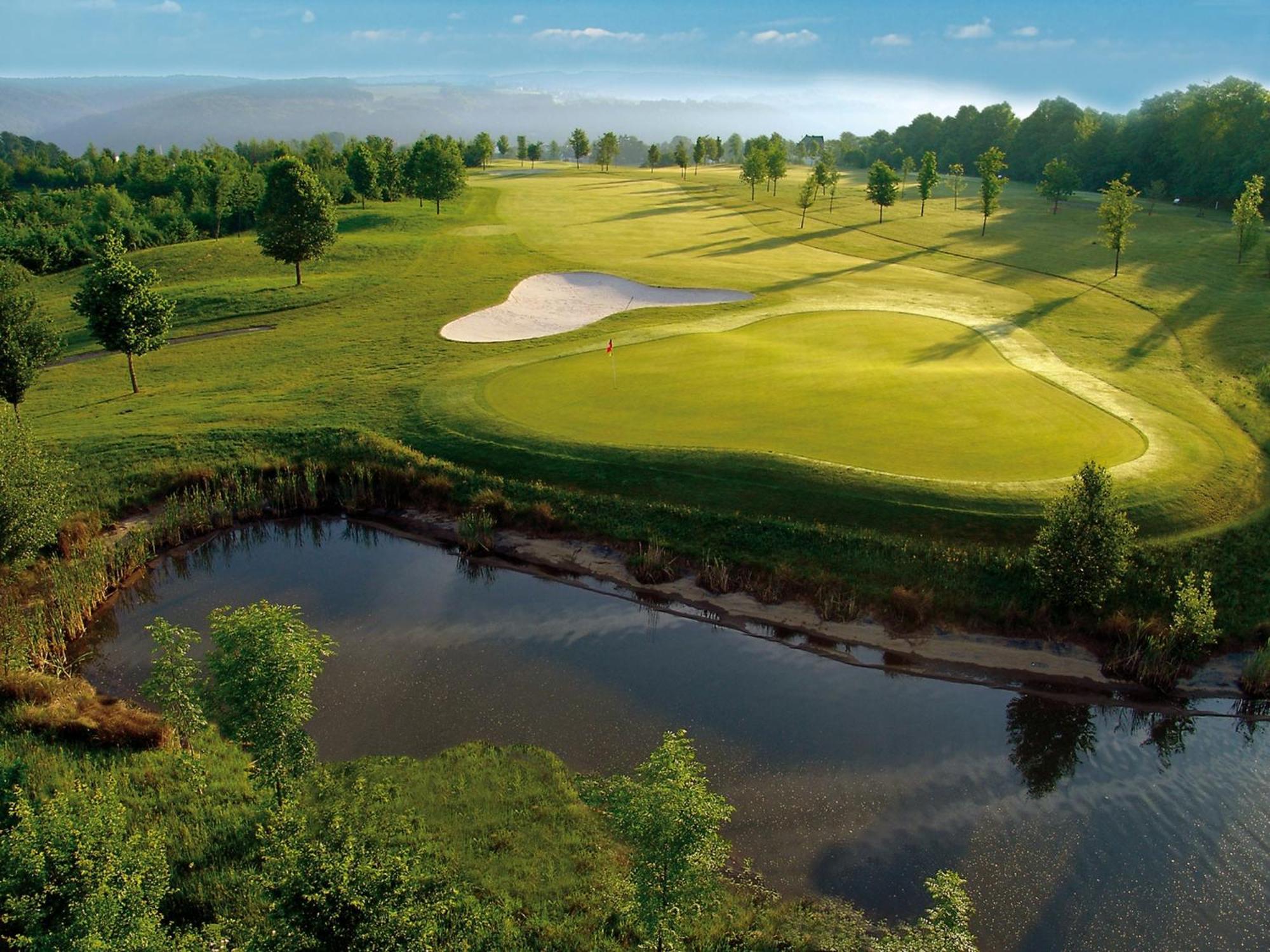 Gut Heckenhof Hotel & Golfresort An Der Sieg Gmbh & Co. Kg Eitorf Esterno foto